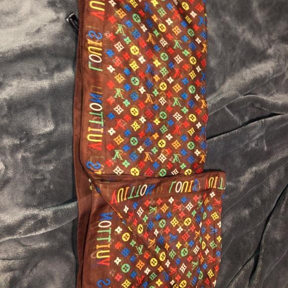 Louis Vuitton Accessories - Louis Vuitton scarf
